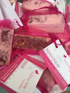 Himmlische Rosen Bade- und Duschcreme
