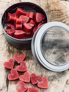 Soap to go - Granatapfelseife mit Bio Schafmilch