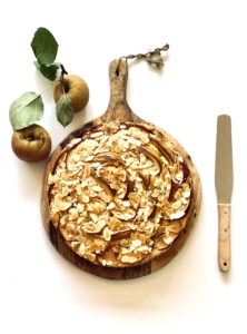 Veganer Apfelkuchen mit Mandeln
